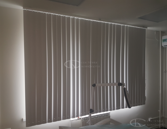 Вертикальные алюминиевые жалюзи